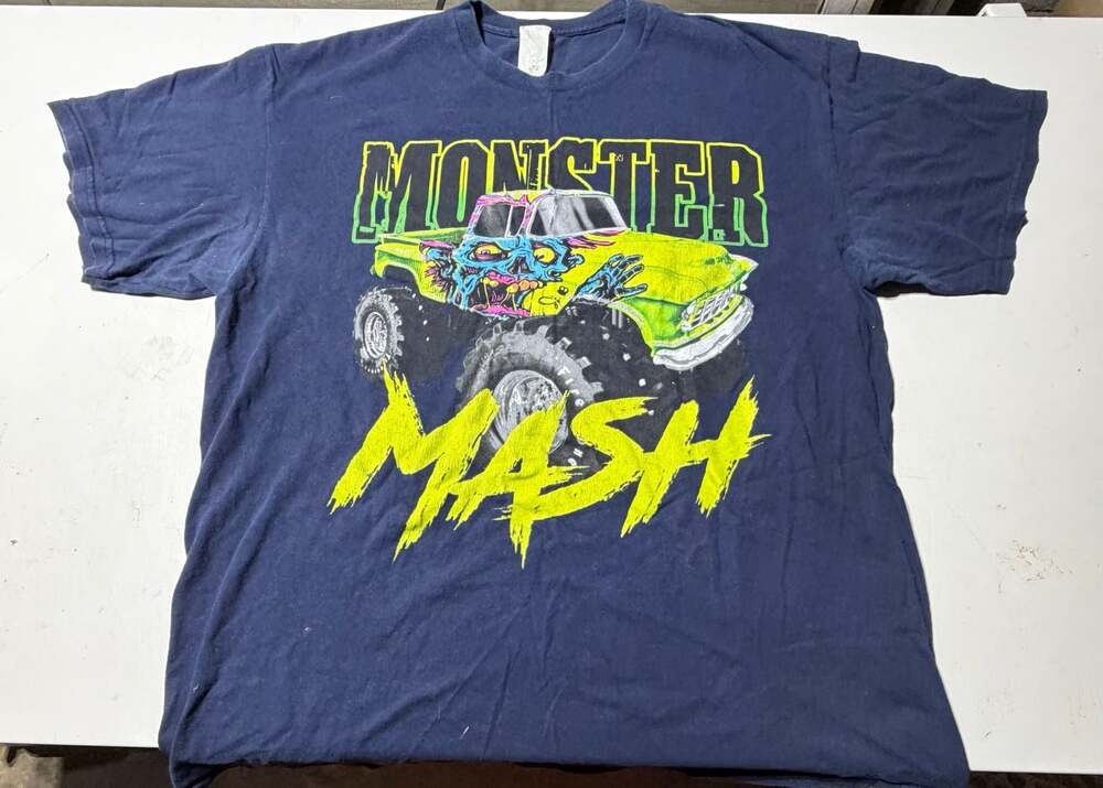 Monster Mash Graphic T-Shirt Navy Blue Size XL